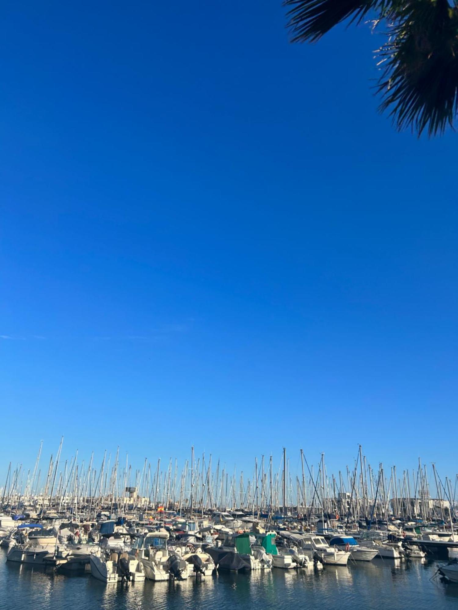 Alicante Luxury Yacht Harbour 5 stars Exterior foto